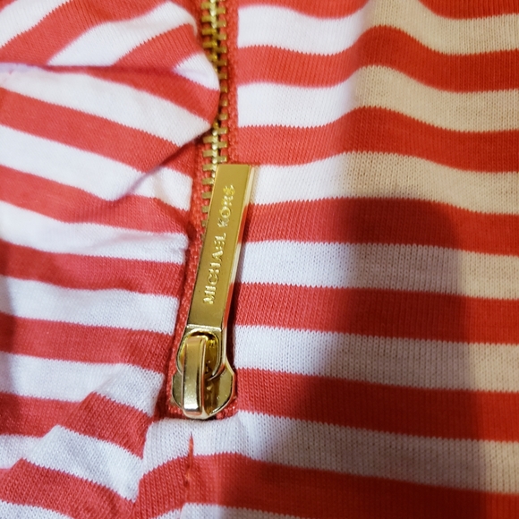 Michael Kors Coral Red Zip Shoulder Blouse - Picture 2 of 4
